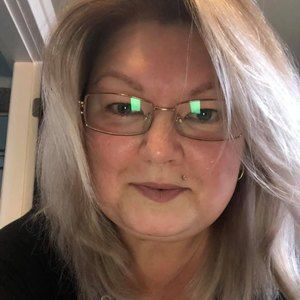 Meet your Posher, Marie